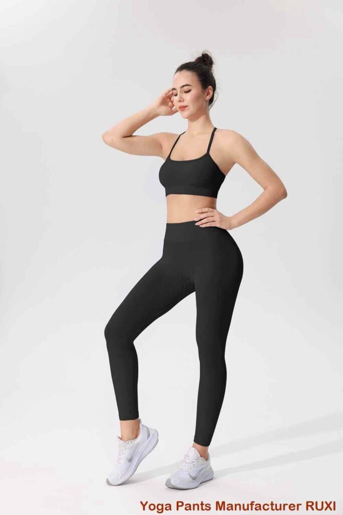 Comfortable Polyester Sports Bra for Active Wear RUXI